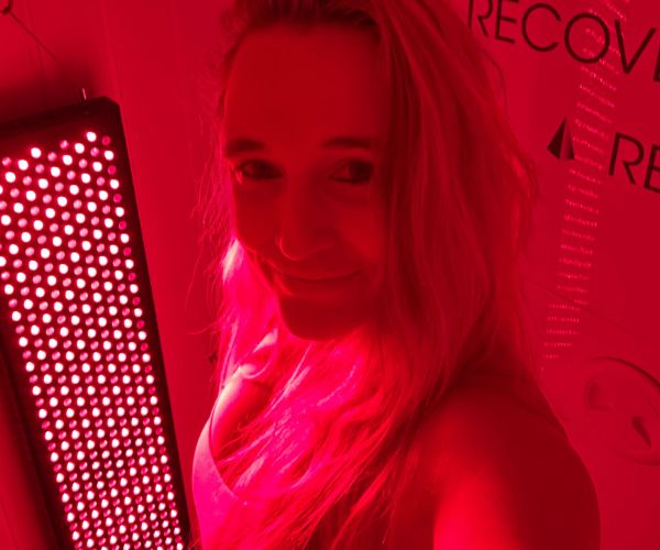 How Red Light Therapy Can Help with Premenstrual Dysphoric Disorder (PMDD)